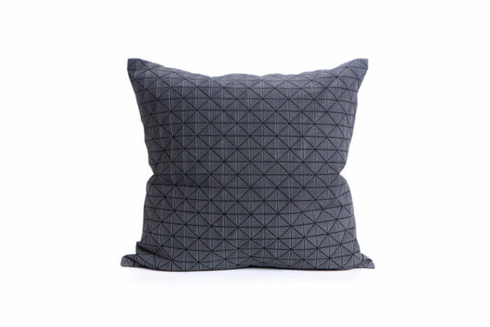 Polštář Geo Origami Black